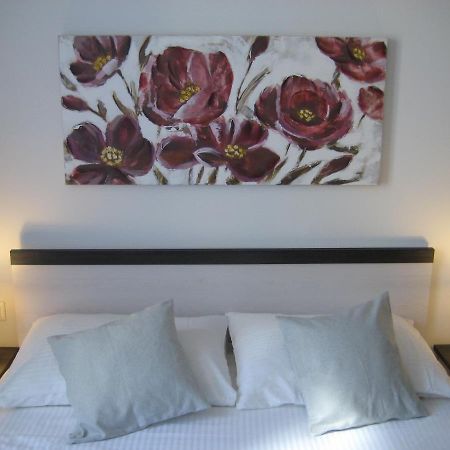 Peninsula Apartment Zara Esterno foto