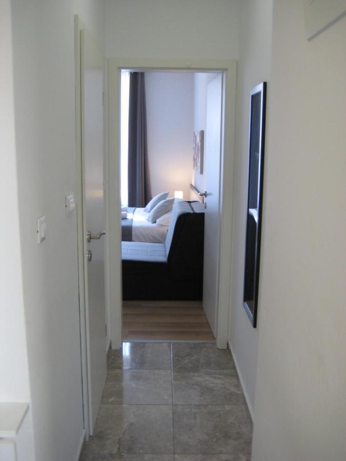 Peninsula Apartment Zara Esterno foto